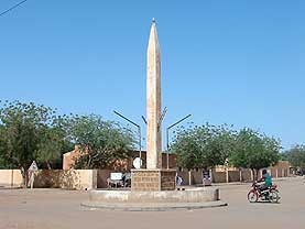 �}�����a���O���j�b�W�q�ߐ����j�������g